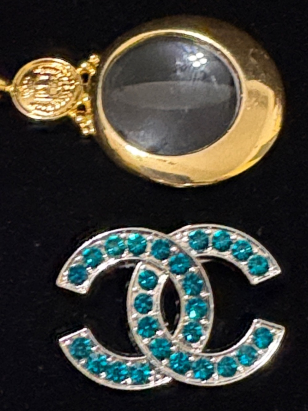 CHANEL Turquoise Crystal Double C Brooch in Silver Tone - Picture 3 of 3